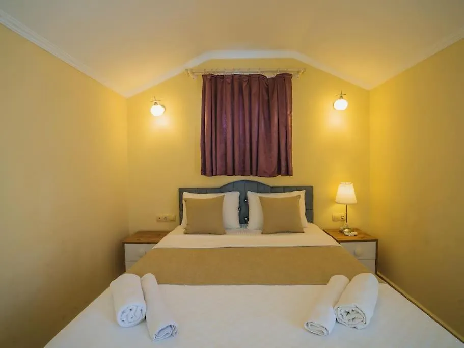 Calis'Ta Denize Sifir 8 Kisilik Villa Pearl 9 Fethiye Turkey