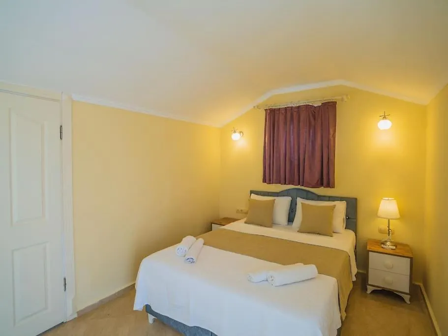 Calis'Ta Denize Sifir 8 Kisilik Villa Pearl 9 Fethiye Turkey